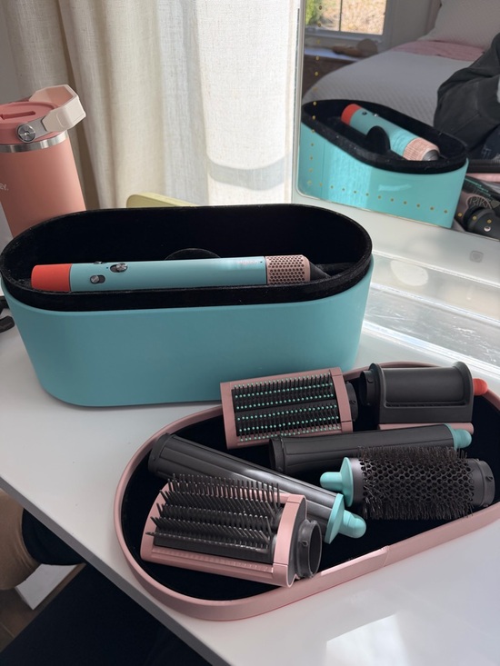 Dyson Other - Dyson airwrap styler tool